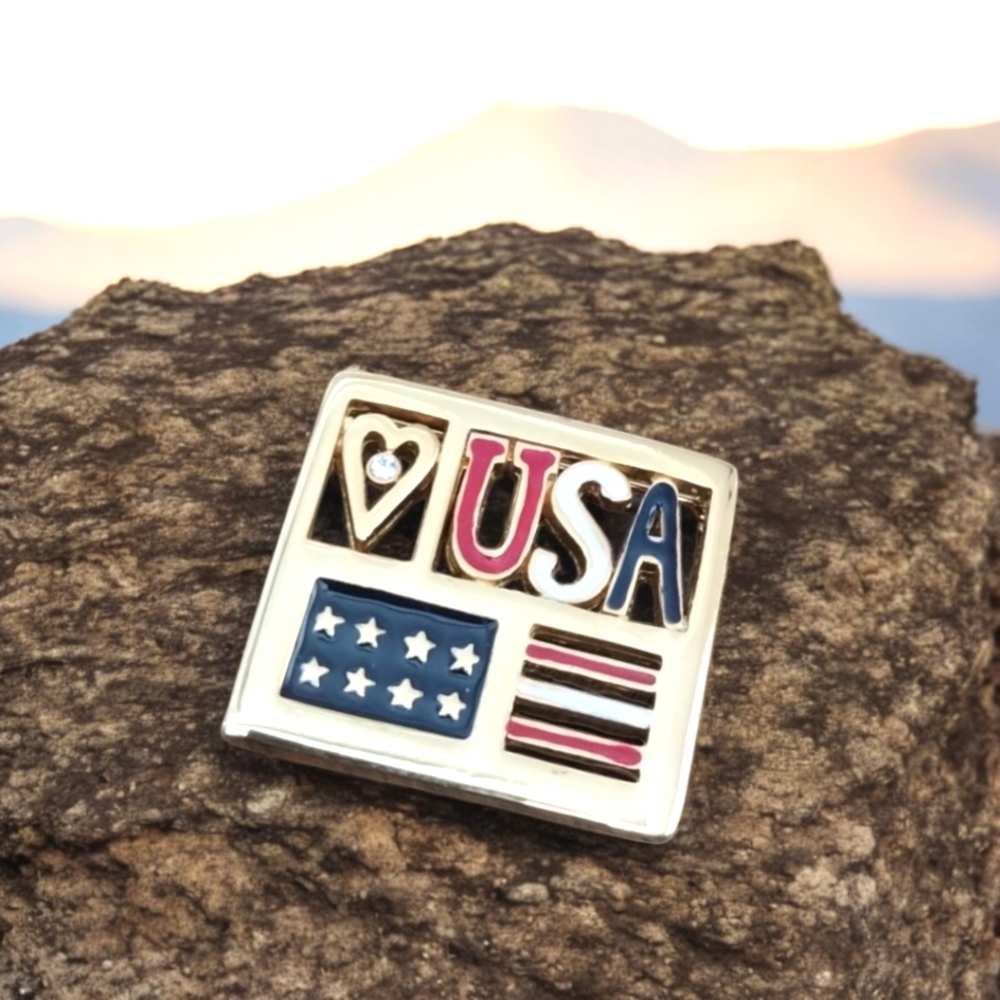 USA Flag Enamel Pin